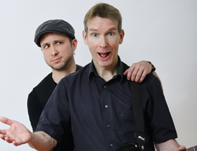 Peter Vollmer & Roger Barrach – Total bekifft im Treppenlift