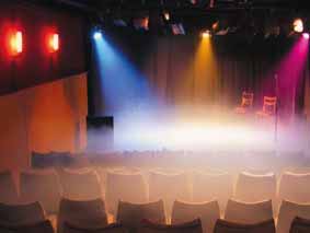  – Macht Theater!